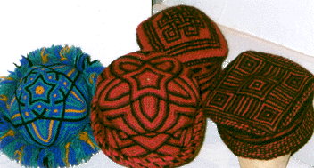 19_hatsbyLindaH.jpg (26670 bytes)